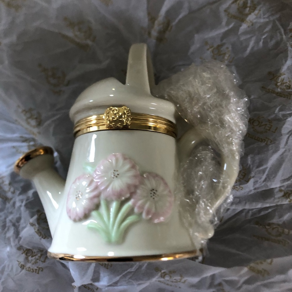 NIB Lenox Treasures Sunshine & Sprinkles Treasure Box